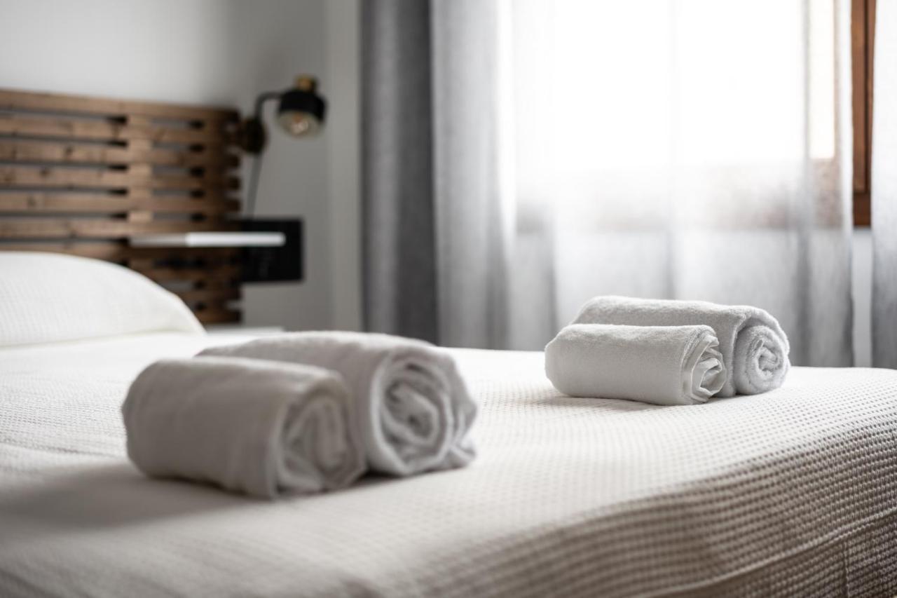Apartamentos Gemina 梅里达 外观 照片